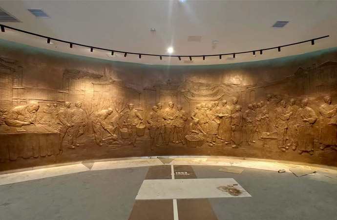 У�@�Ļ��~���񣺂����c���µ�ˇ�g֮�ã�